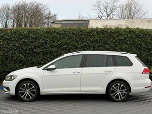 Volkswagen Golf VARIANT 1.2 TSI ** HUGE SPEC ** // - Image 3