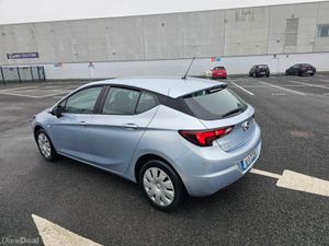 Opel Astra 1.4 PETROL, NEW NCT, SERVICE HISTORY, L - Image 3