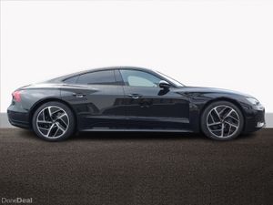 Audi e-tron GT 2023 - Black On Black - Image 3