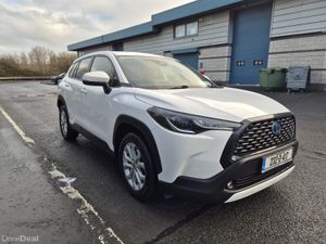 Toyota Corolla Cross/2023 /1.8 Petrol Hybrid/Auto - Image 4