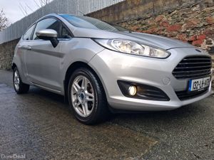 Ford Fiesta 2013 - Image 2