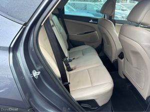 Hyundai Tucson EXECUTIVE - Image 3