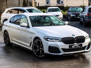 2022 BMW 530E M-SPORT PLUG IN HYBRID - Image 2