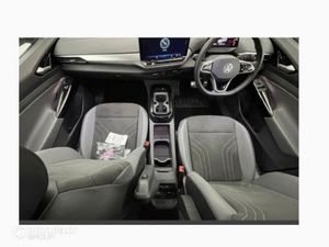 Volkswagen ID.4 Estate Match Pro - Image 4