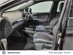 Volkswagen ID.4 ** PRO PLUS ** 77kWh ** 286BHP ** - Image 4