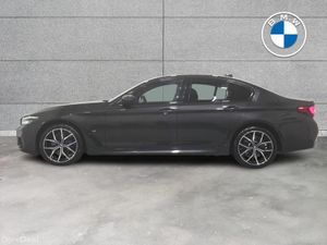 BMW 5-Series 530e M Sport Saloon - Image 4