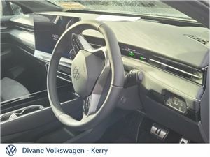 Volkswagen ID.7 PRO PLUS 77KWH 615KM RANGE - Image 4