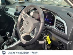 Volkswagen T-Roc LIFE 2.0 TDI 116 BHP - Image 4