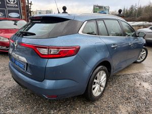 2018 Renault Megane  1.5 SPORT TOURER - Image 4