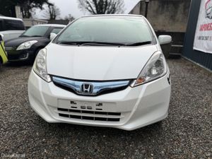 Honda Fit 2013 - Image 2