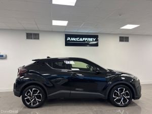 2017 Toyota C-HR Luna Sport Leather Reversing Came - Image 2