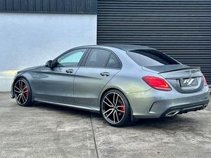 2019 Mercedes-Benz C220 AMG PREMIUM - Image 4