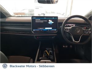 Volkswagen ID.7 PRO PLUS 77KWH 286BHP - Image 3
