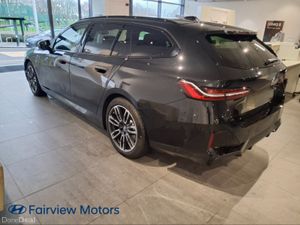 BMW 5-Series 530e M SPORT TOURER - Image 3