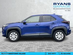 Toyota Yaris Cross 1.5 PETROL HYBRID AUTOMATIC 5DR - Image 4