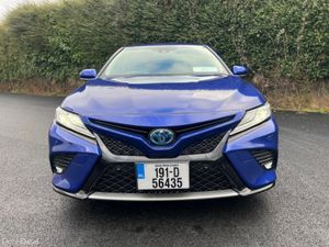 Toyota Camry CAMRY, HYBRID AUTO, FINANCE PACKAGE A - Image 4