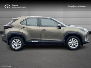 Toyota Yaris Cross Luna - 1.5 Hybrid - Automatic - - Image 3