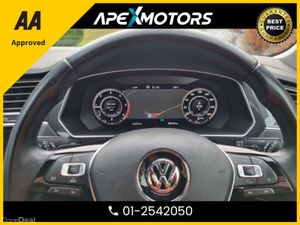 Volkswagen Tiguan FINANCE ARRANGED * HIGH-LINE wit - Image 4