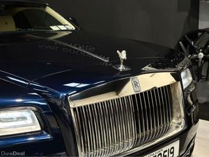 6.6 V12 2DR COUPE - Image 4