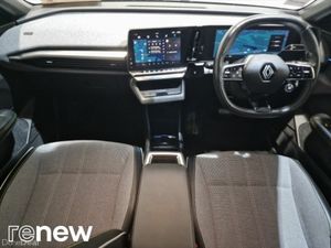 Renault Megane E-Tech EV60 220hp Techno - Image 3
