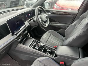 Volkswagen Tiguan 2-SEATER COMMERCIAL RLINE75 2.0T - Image 3