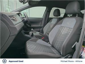 Volkswagen Taigo 1.0 TSI 115BHP M6F R-LINE - Image 4