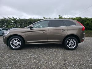 Volvo XC60 2015 - Image 2