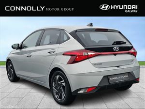 Hyundai i20 1.2 Deluxe Plus - €192 p/m ** JUST IN - Image 4