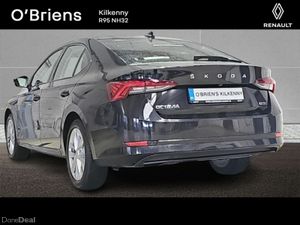 Skoda Octavia OCTAVIA AMB 1.0TSI MHEV 110HP DSG - Image 3