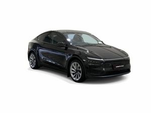 Tesla Model Y **Launch Edition** Long Range All Wh - Image 2