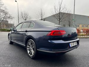 Volkswagen Passat 2.0 TDI GT BLUEMOTION *FUL SERVI - Image 3