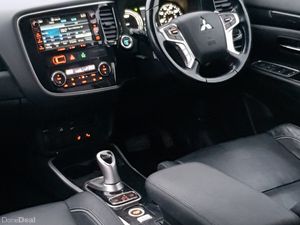 Mitsubishi Outlander 2017, Warranty, Delivery Top - Image 2