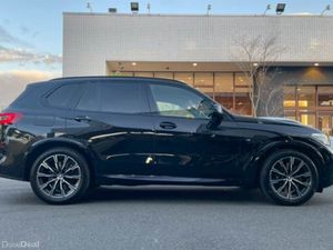 BMW X5 xDrive35d M Sport | 4WD | High Spec - Image 4