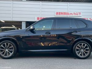 BMW X5 xDrive35d M Sport | 4WD | High Spec - Image 3