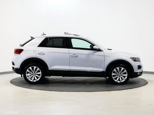 *80* 2019 Volkswagen T-Roc 1.5tsi sport - Image 3