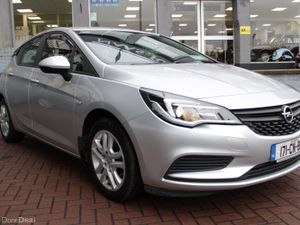 Opel Astra 2017 - Image 2