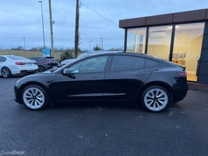 Long Range Model 3 - AWD - Low mileage - Image 4