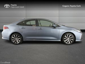 Toyota Corolla HYBRID LUNA SPORT 4DR AUTO - Image 3