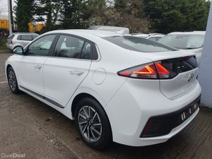 2022 HYUNDAI IONIQ PREMIUM AUTOMATIC - Image 4