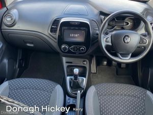 Renault Captur dCi 90 DYNAMIQUE NAV - Image 2