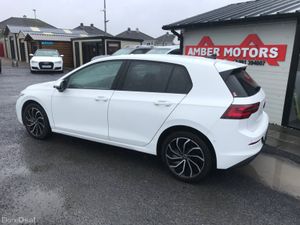 2024 VW GOLF 2.0 L TURBO DIESEL AUTO - Image 4