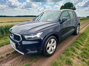 2021 Volvo XC40 D3 (150hp) Momentum Automatic - Image 3