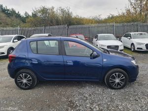 Dacia Sandero LAUREATE DCI - Image 4