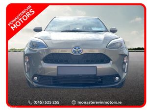 Toyota Yaris Cross CR LUNA 4DR AUTO - Image 2