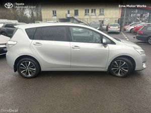 Toyota Verso 1.6 D SOL 7 SEAT 4DR - Image 2