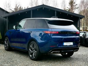 2026 Range Rover Sport Autobiography P550e - Image 4