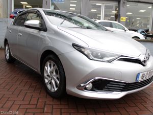 2016 TOYOTA AURIS - Image 2