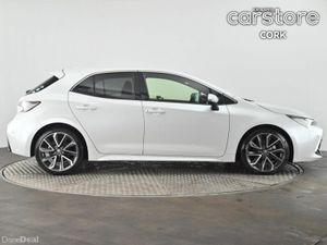 Toyota Corolla 1.8 Hybrid Luna Sport Hatchback - Image 2
