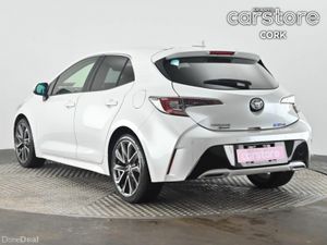 Toyota Corolla 1.8 Hybrid Luna Sport Hatchback - Image 3