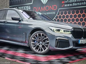 2021 BMW 7-Series M745e Petrol Plug-in Hybrid - Image 4